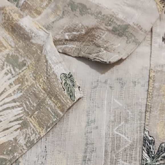 Island Beach Print Natural Colors Button Down Shirt Cocoanut Wood Buttons - Picture 5 of 13